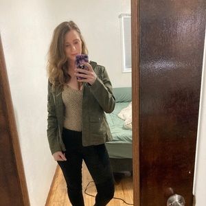 Meet your Posher, Nicole